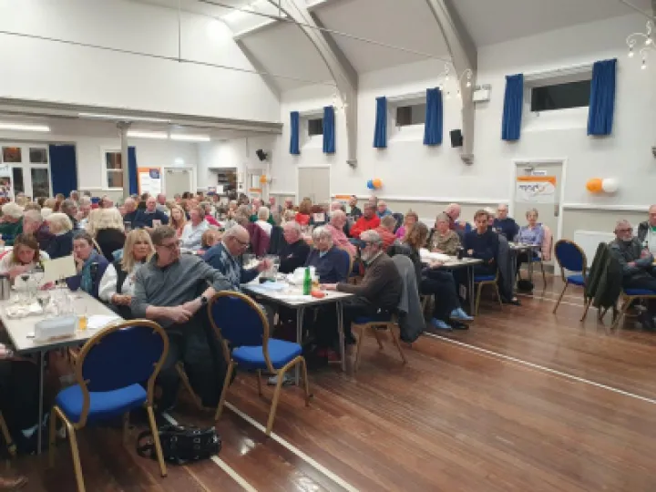 09f7f8d7 9102 4c02 9bad 43d51f118e12