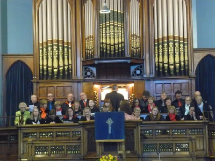 Gareth Moore celebration1