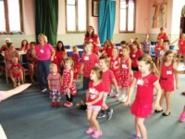 Dodworth Holiday Club 12