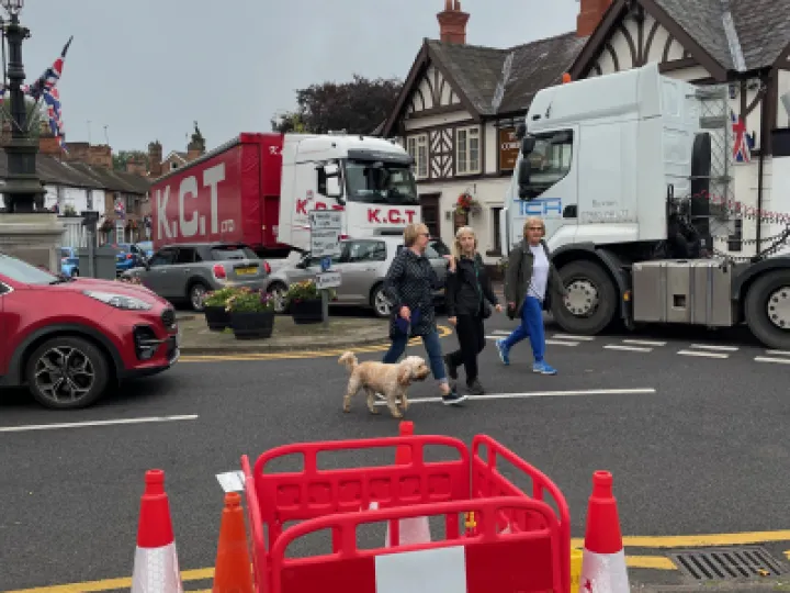 Village transport Chaos