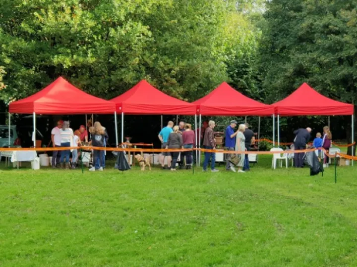 Apple Pressing Day 2023 b9c0f2c7-cd55-43cf-a66e-7f9395499d1a