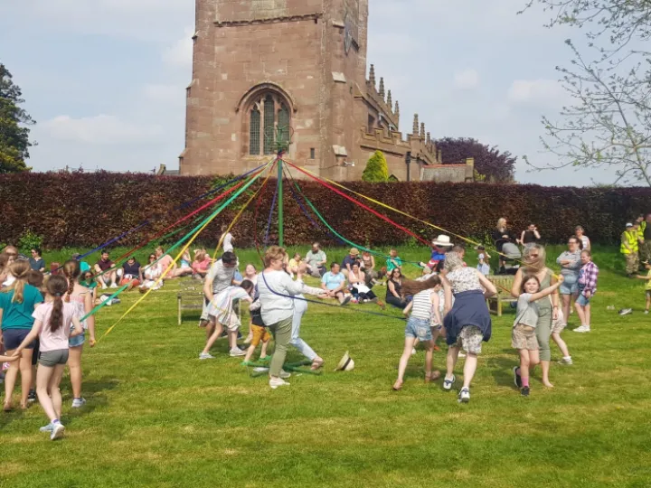 Maypole