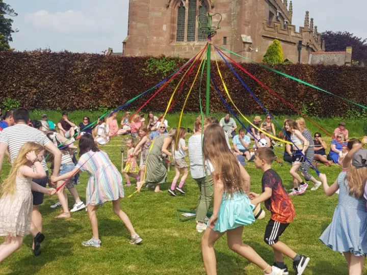 Maypole