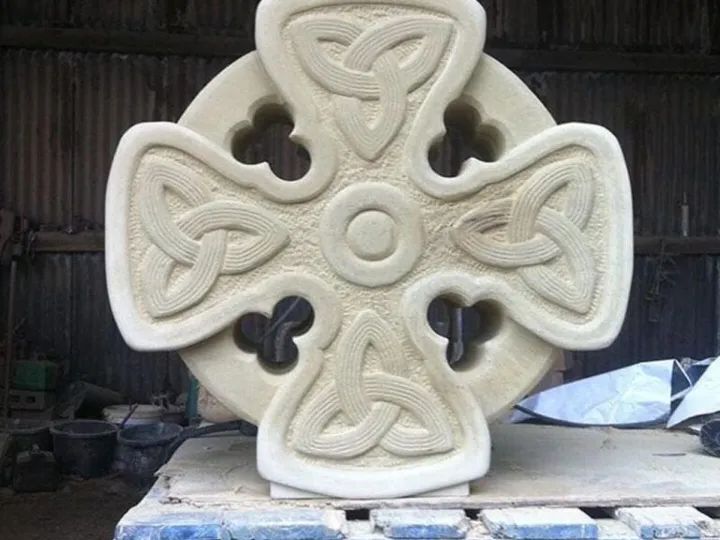 Carving_0011_carving-02-1-768x