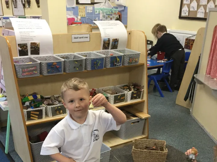 28f9aacb437f458688e62cddeb342e3c