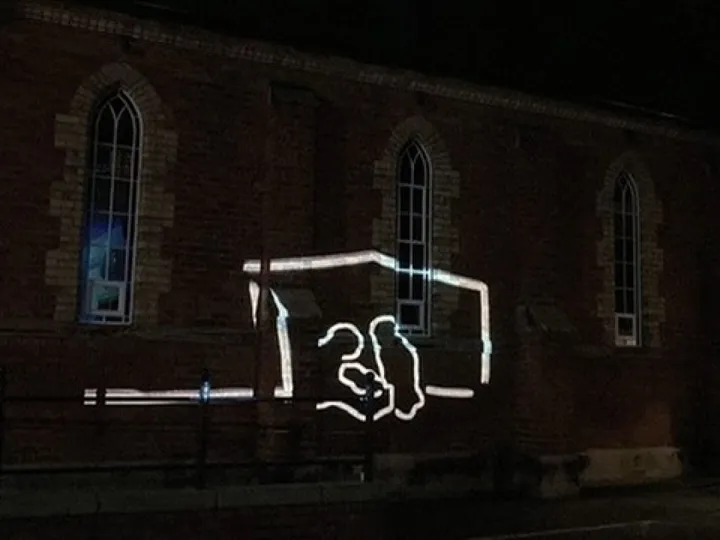 04 Amc Lights Stable